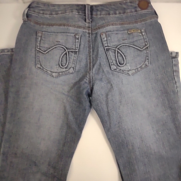 Flare, Hint brand size 3 - Picture 2 of 11